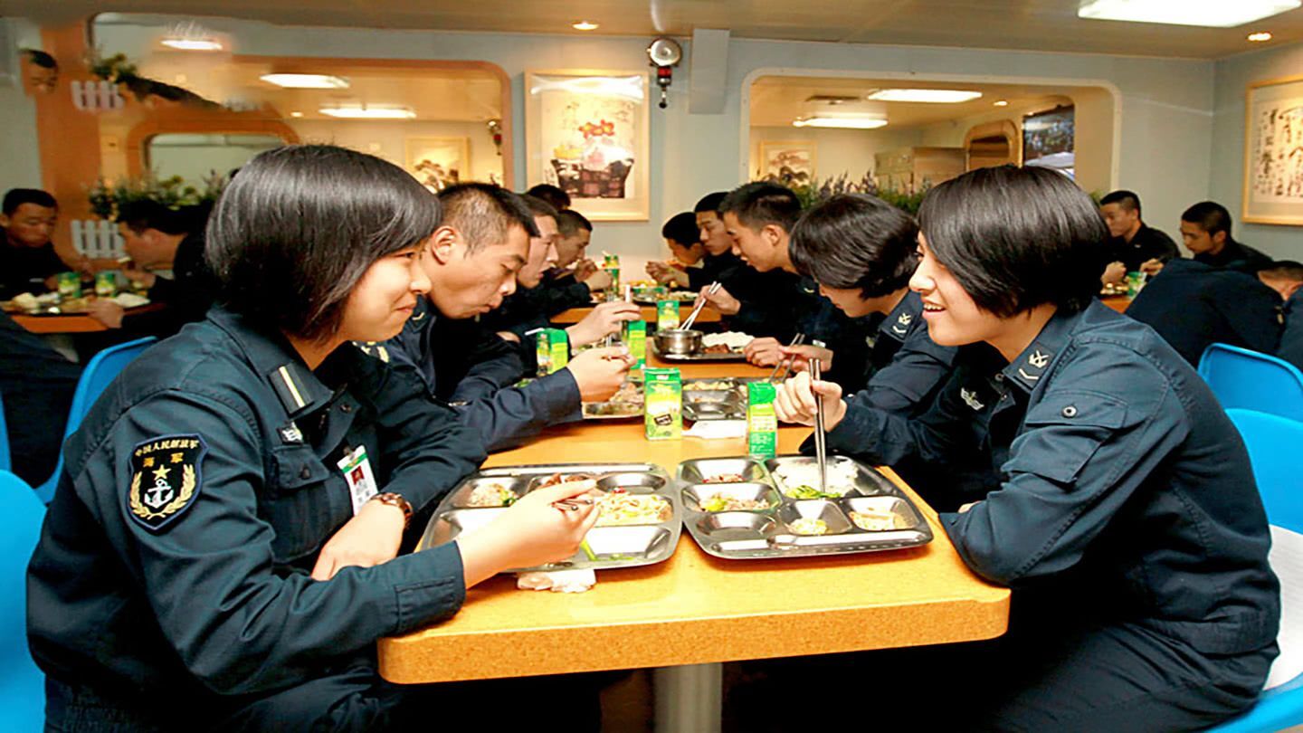 黄田企业网站设计公司：据说人们每天吃食物。在中国，可以说是美味的。它是各地的食物。在单位，同样一样，食物正在战斗，这句话是相当合理的。毕竟，训练后，可以吃热饭，这是最幸福的事情。